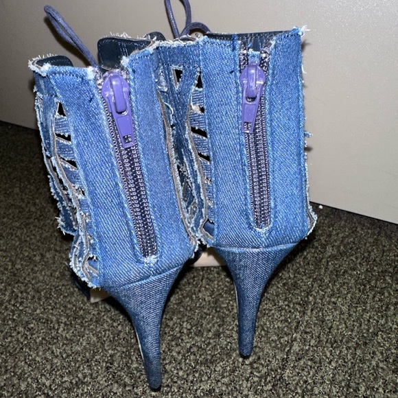 Denim Caged heels - Picture 4 of 4
